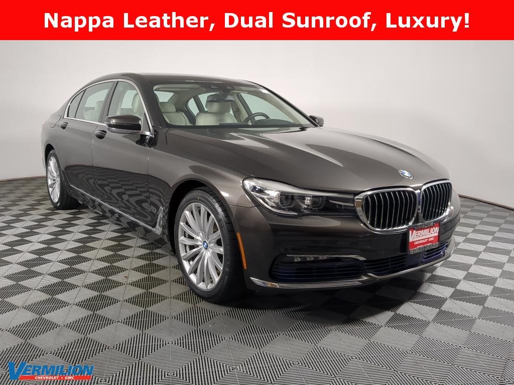 2016 BMW 7 Series 740i's photo