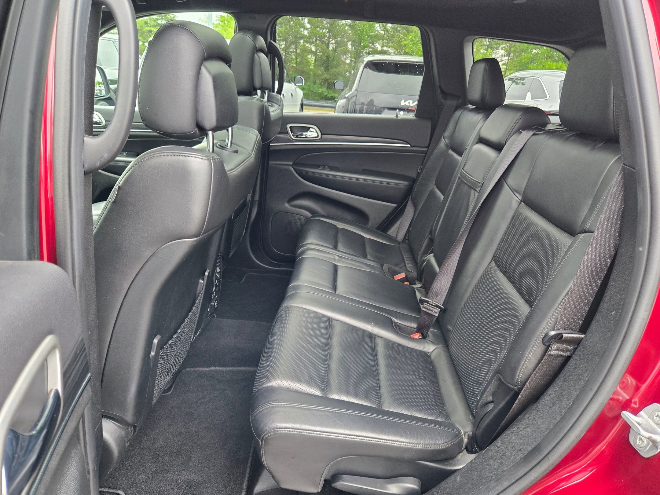 Used 2019 Velvet Red Pearlcoat Jeep Limited image 33