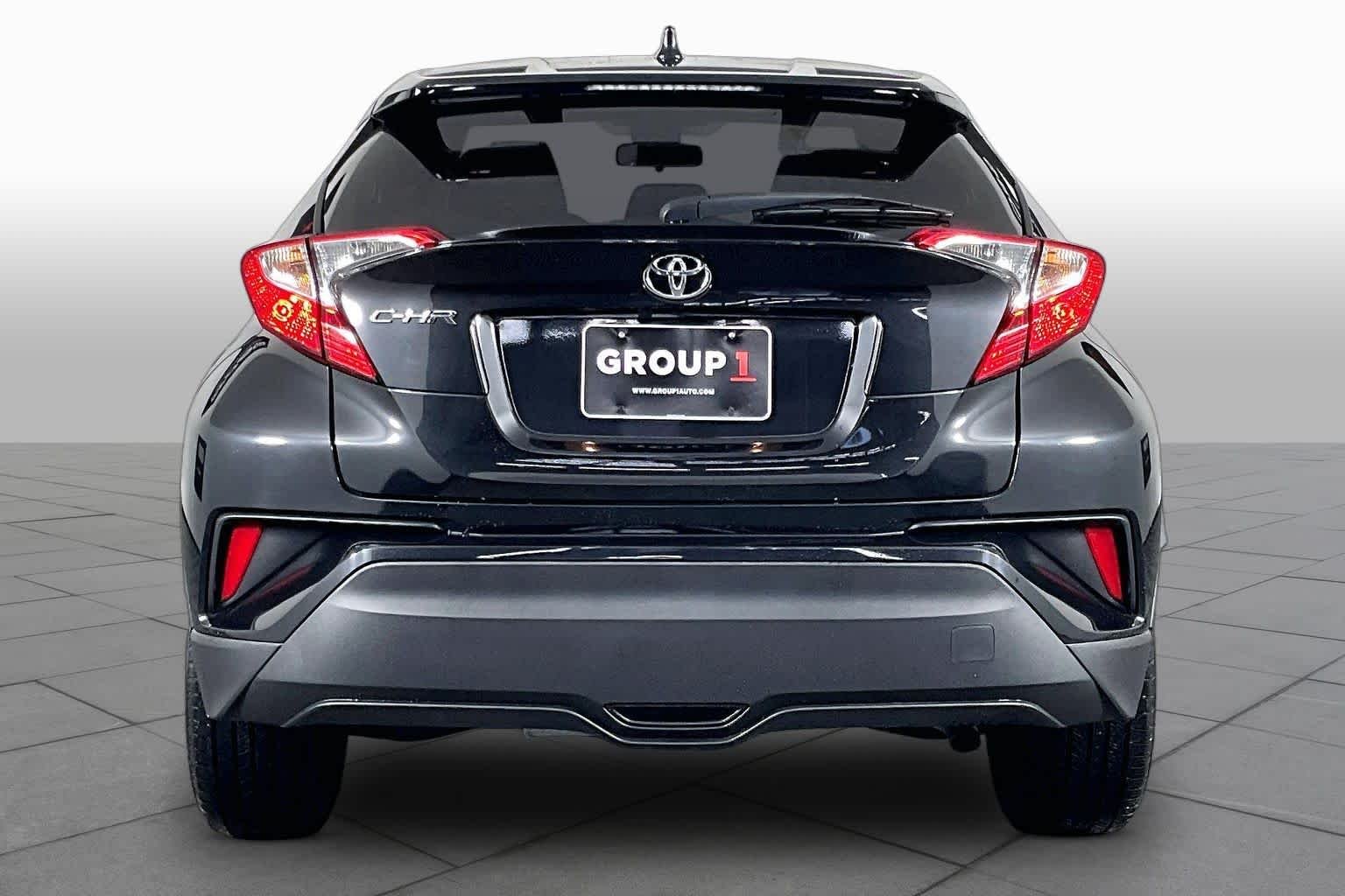 Used 2020 Black Sand Pearl Toyota LE image 5