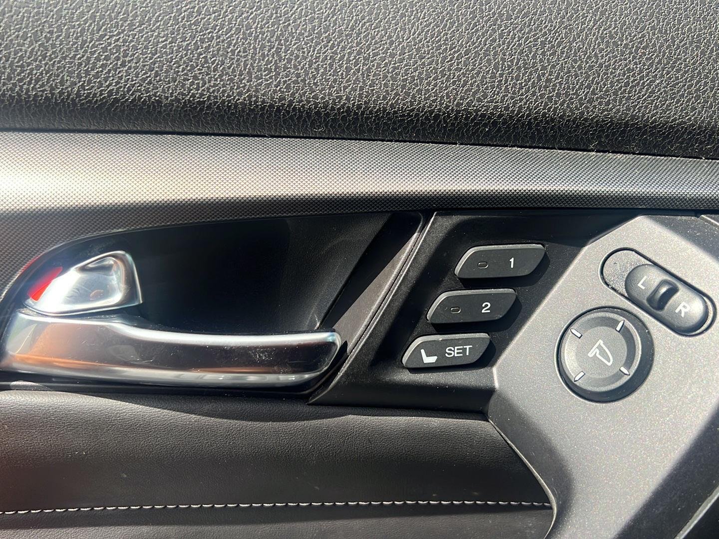 Used 2013 Crystal Black Pearl Acura Tech image 15