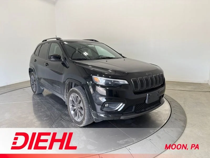 Used 2019 Black Jeep Limited image 1