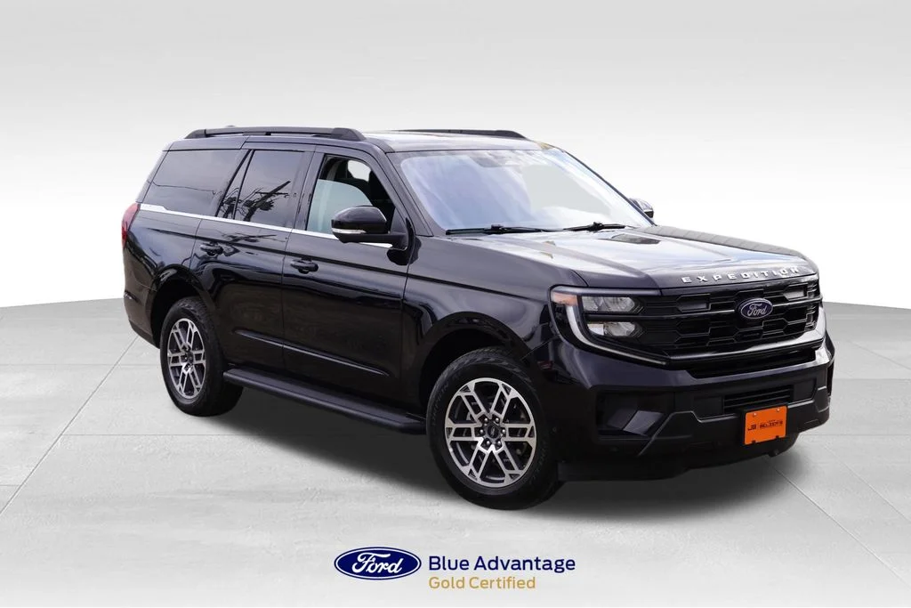 2025 Ford Expedition Active 4x4's photo