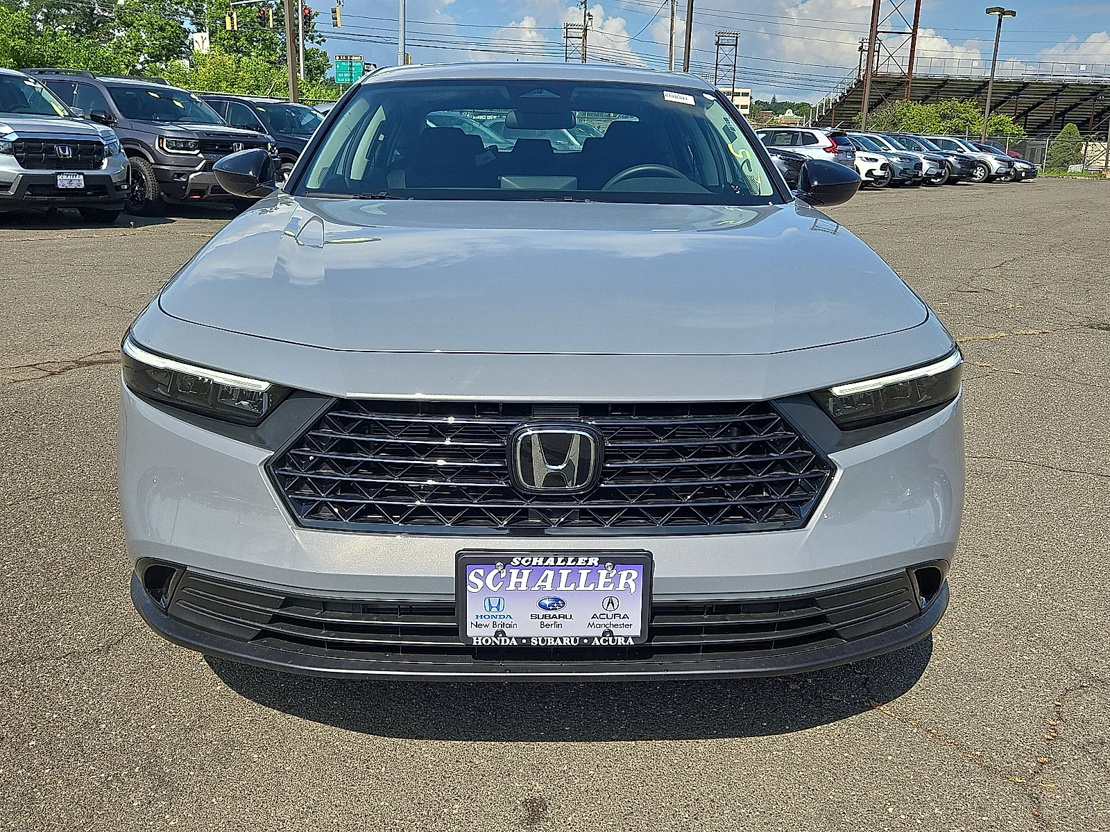 New 2026 Urban Gray Pearl Honda SE image 2