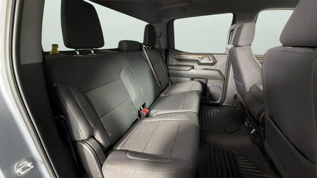 Used 2024 Sterling Gray Metallic Chevrolet LT image 29