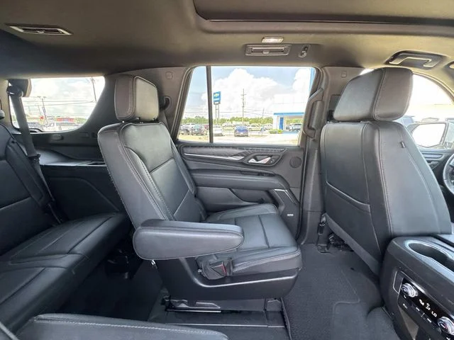 Used 2024 Silver GMC Denali image 20