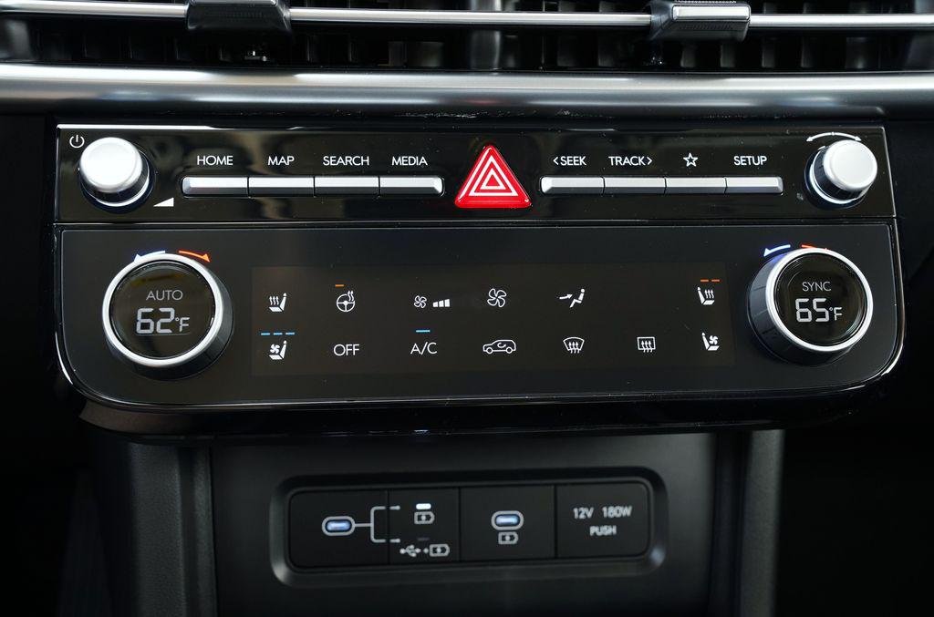 New 2026 Ecotronic Gray Hyundai Limited image 25