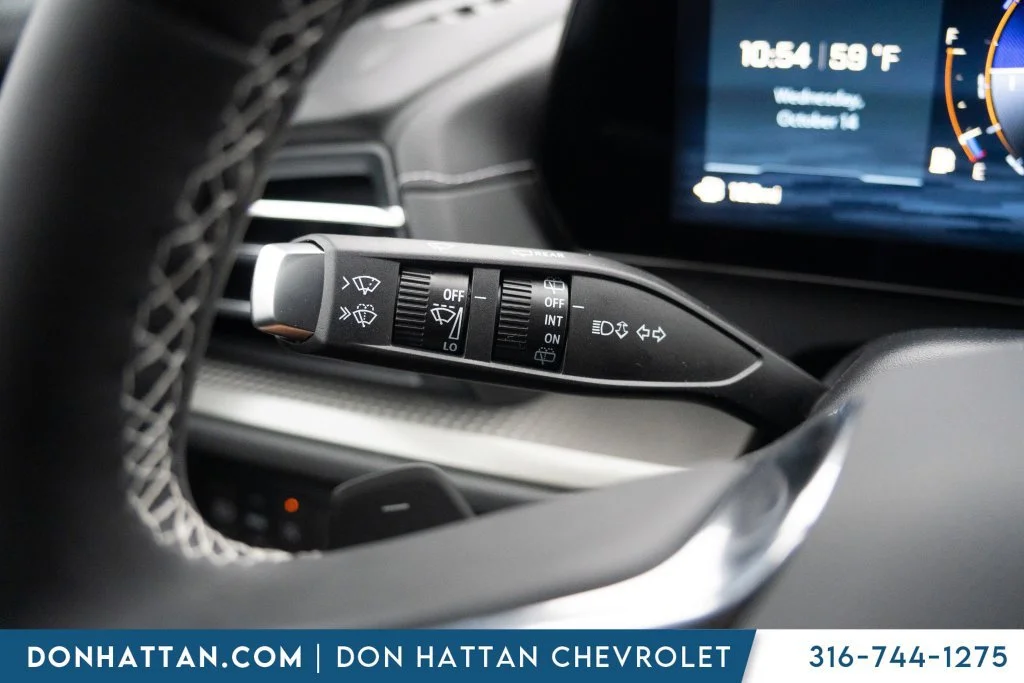 2027 Chevrolet Traverse LT - Photo 14