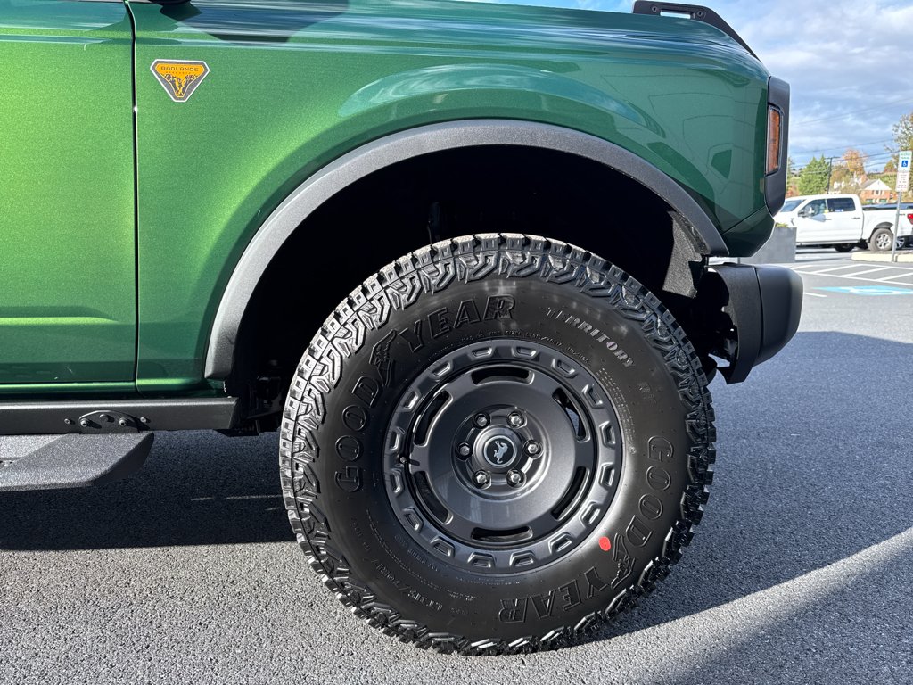 New 2025 Eruption Green Metallic Ford Badlands image 19