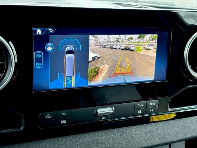 Used 2025 Blue Mercedes-Benz Cargo 144 WB image 30