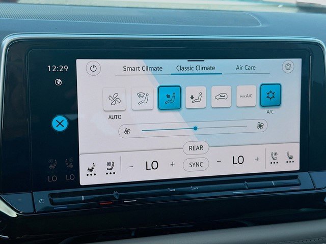 2026 Volkswagen Atlas SE w/Tech - Photo 14
