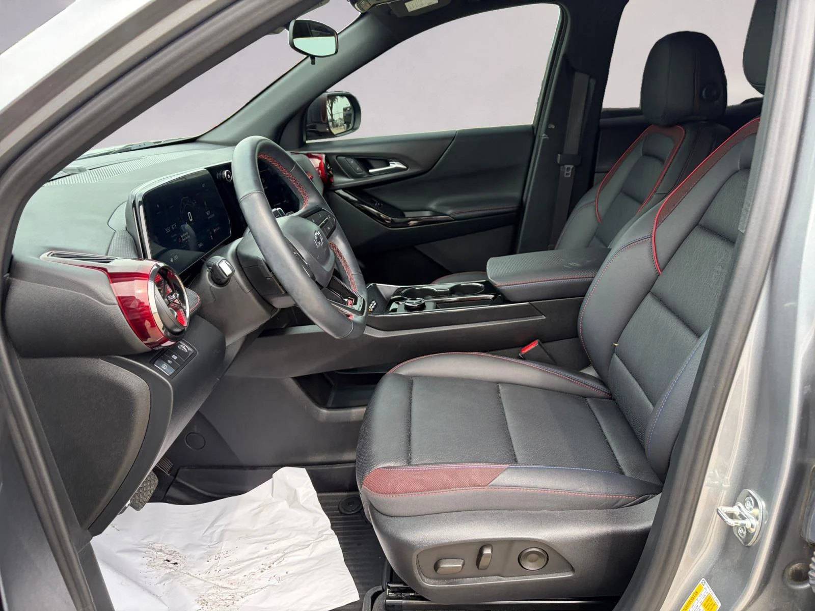 Used 2026 Sterling Gray Metallic Chevrolet FWD RS image 9