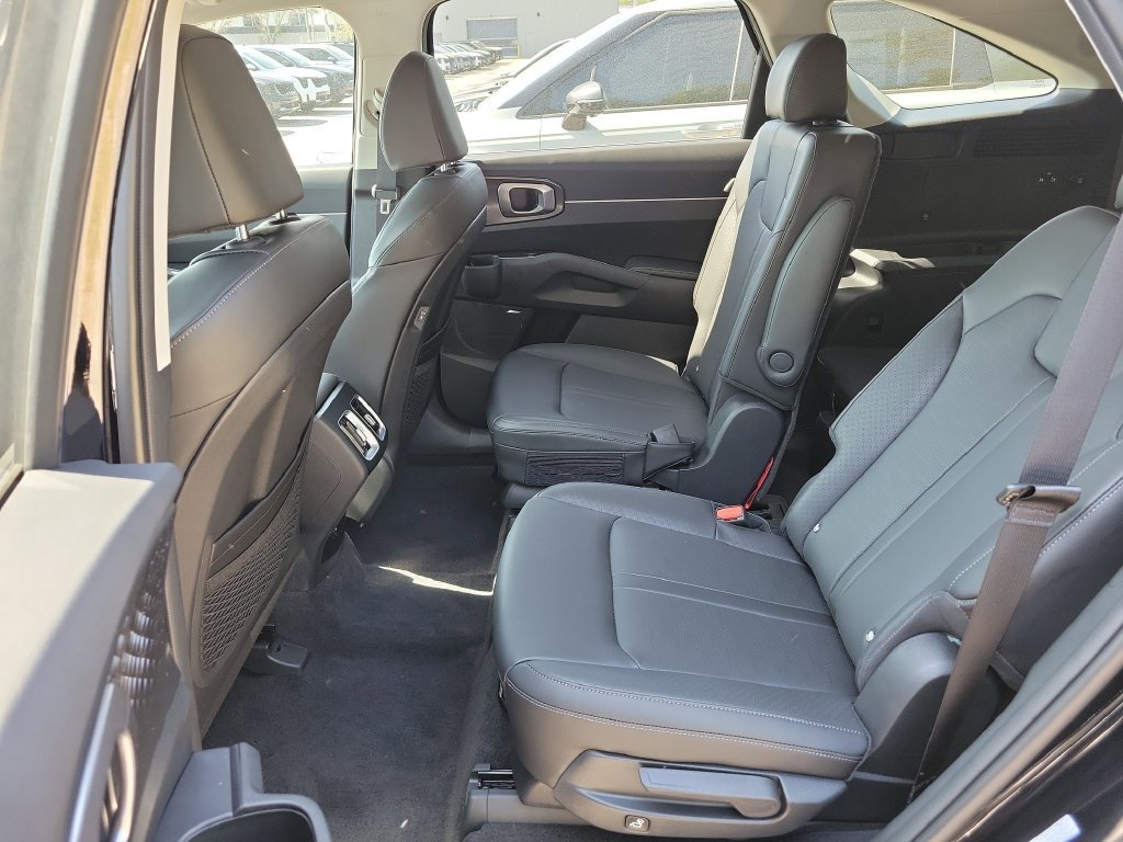 New 2026 Ebony Black Kia EX image 16