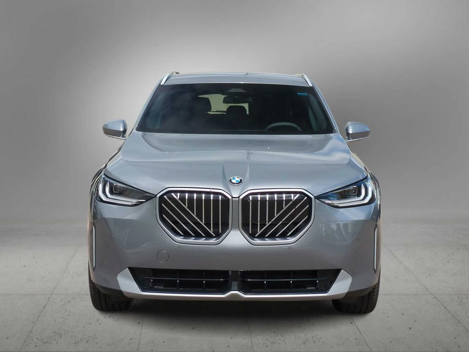New 2026 Skyscraper Grey Metallic BMW 30 xDrive image 3