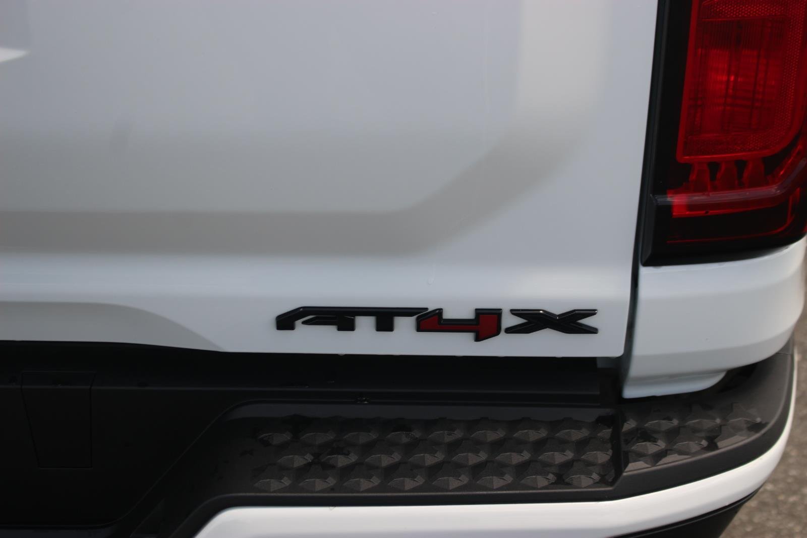 Used 2024 Summit White GMC AT4X image 12