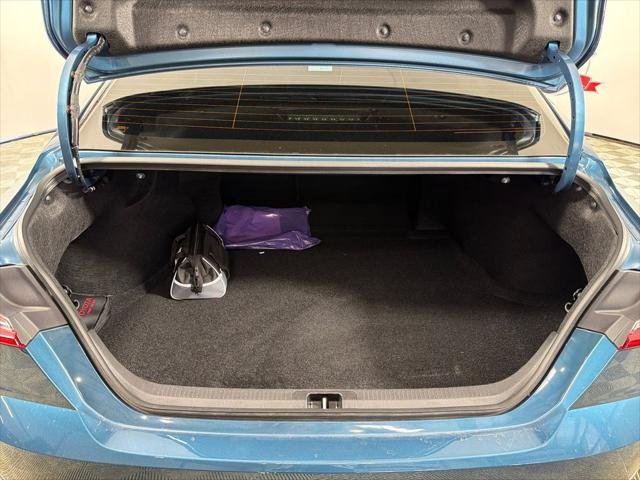 Certified Used 2025 OCEAN GEM Toyota  image 18