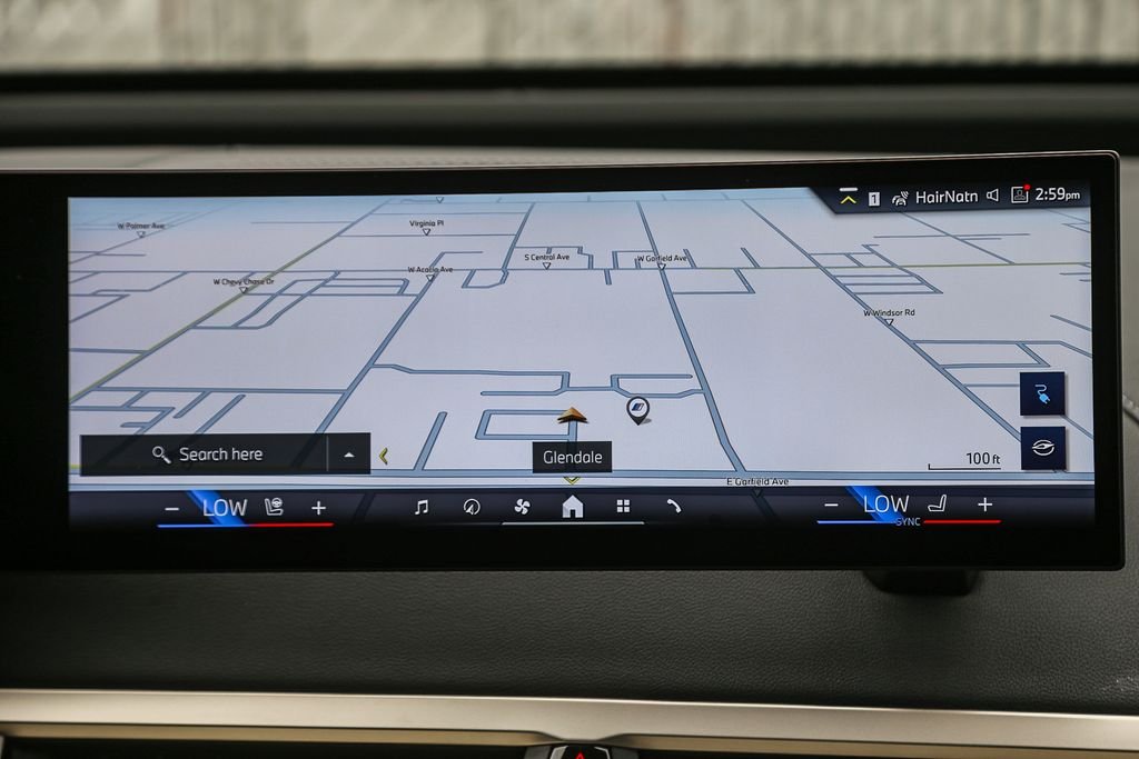2025 BMW iX 50 - Photo 10