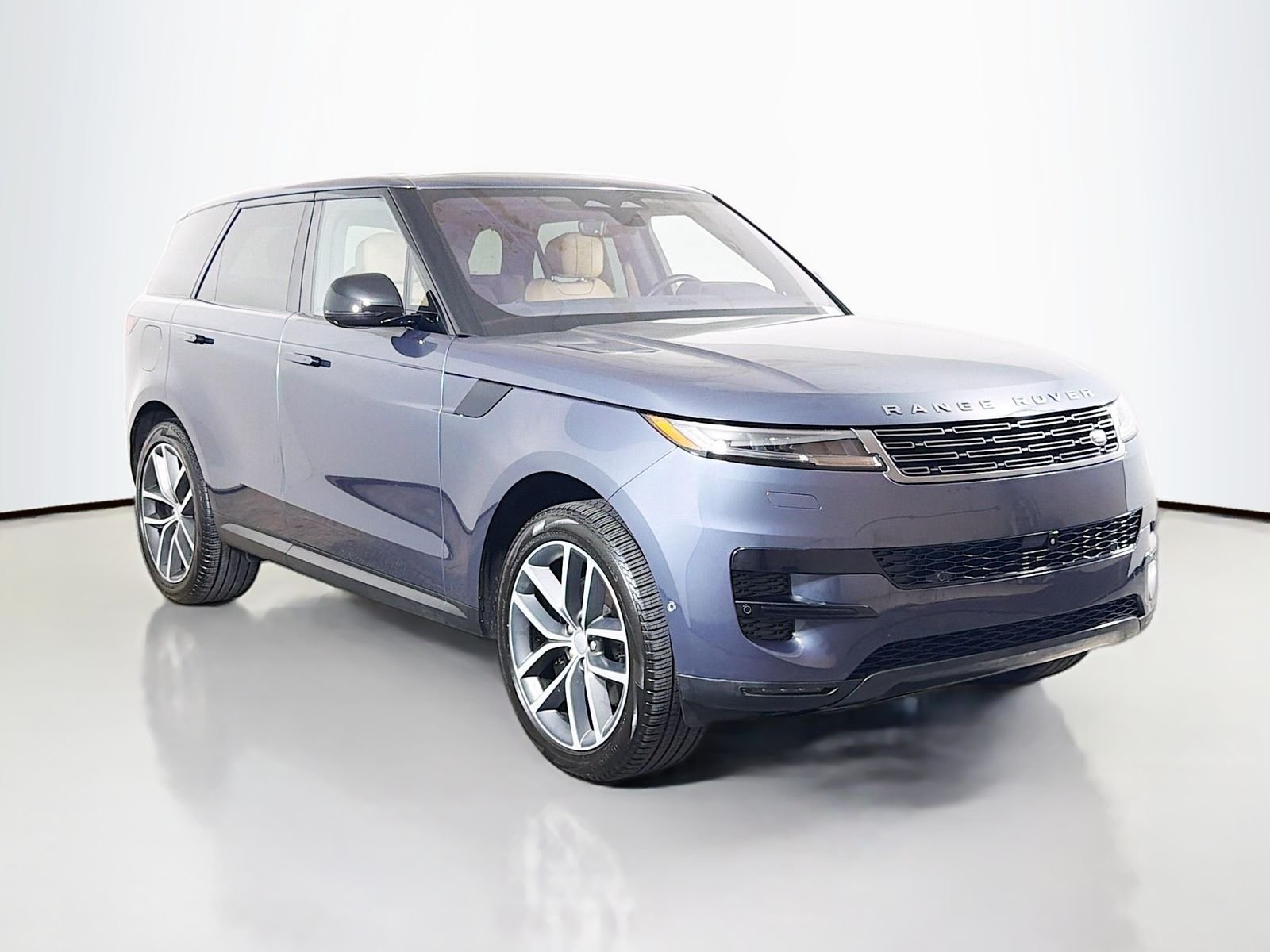 Certified Used 2023 Varesine Blue Metallic Land Rover SE image 7