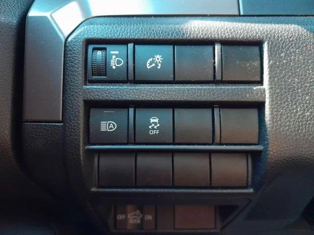 Used 2025 Underground Toyota SR5 image 18
