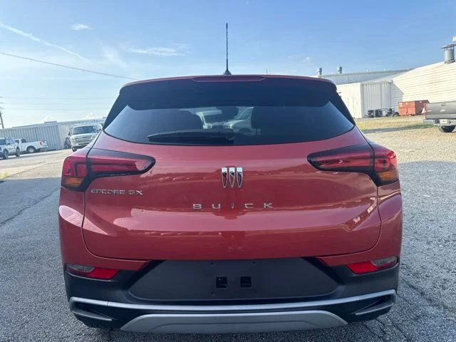 Used 2024 Red Buick Preferred image 4