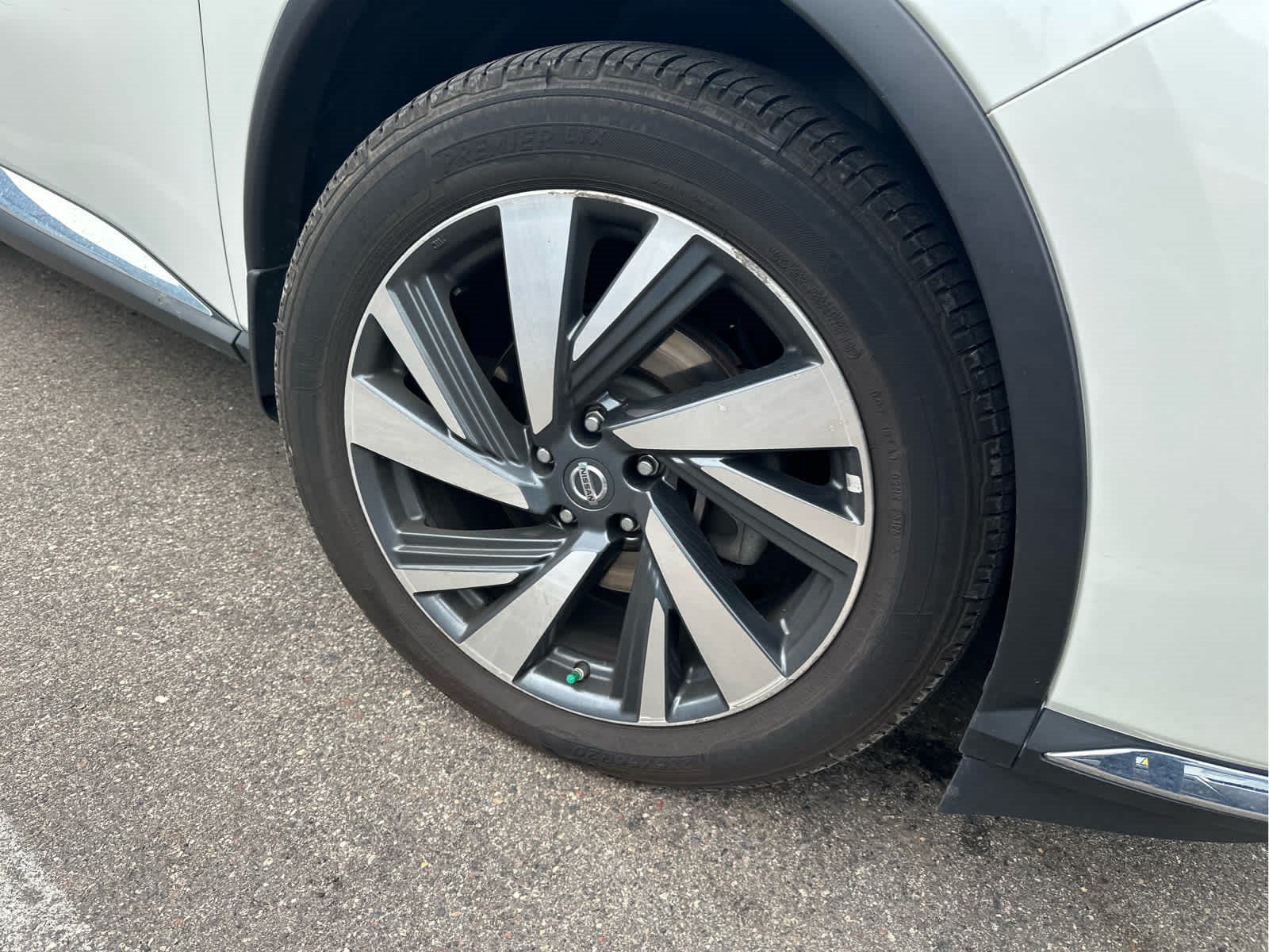 Used 2019 Pearl White Tricoat Nissan Platinum image 4