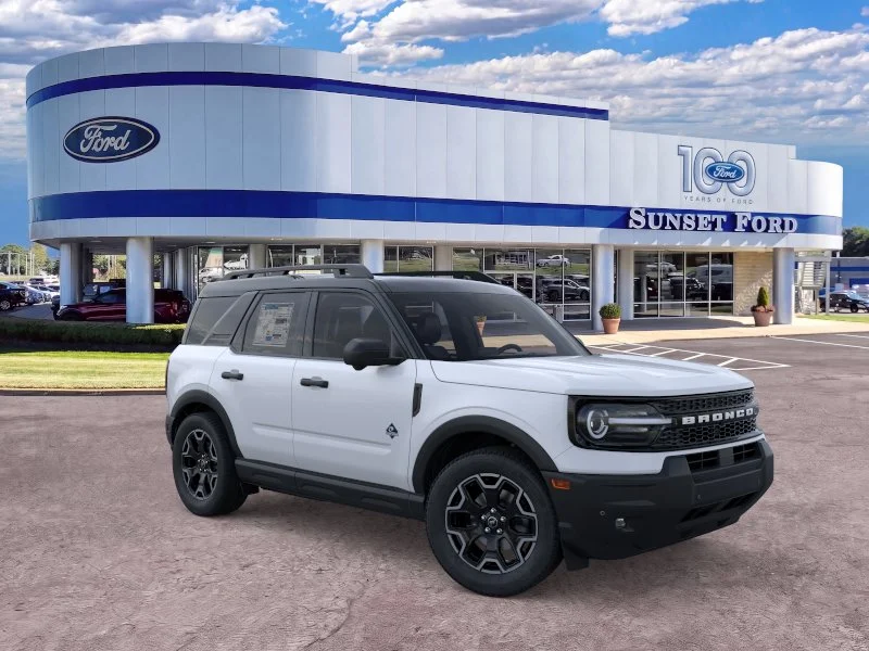 New 2026 Space White Metallic Ford Outer Banks image 7