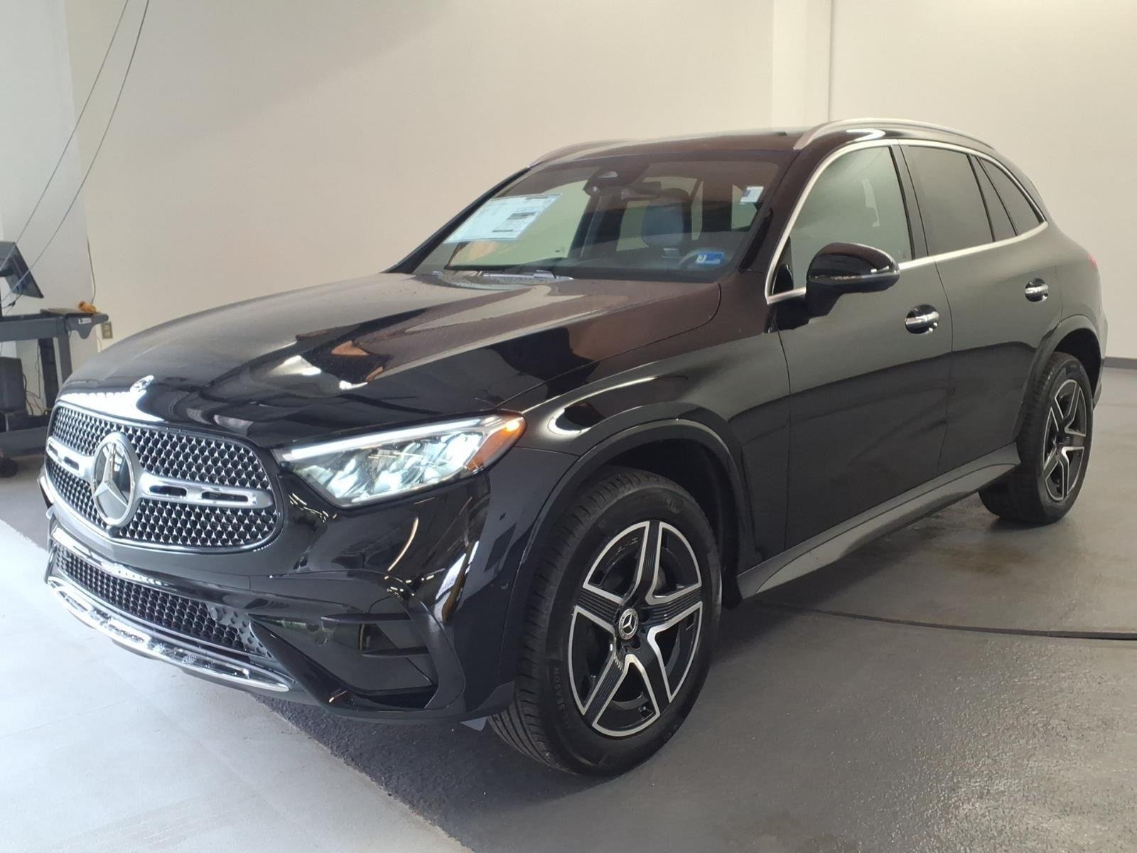 2026 Mercedes-Benz GLC