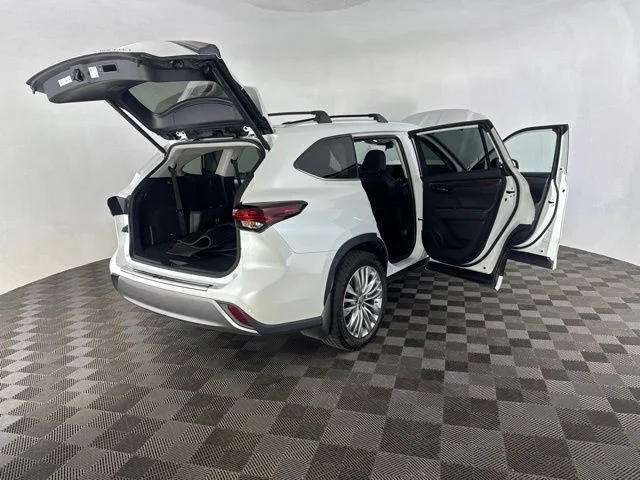 Used 2024 Beige Toyota Platinum image 14