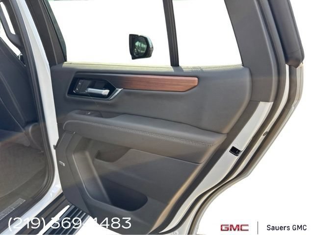 2026 GMC Yukon Denali - Photo 29