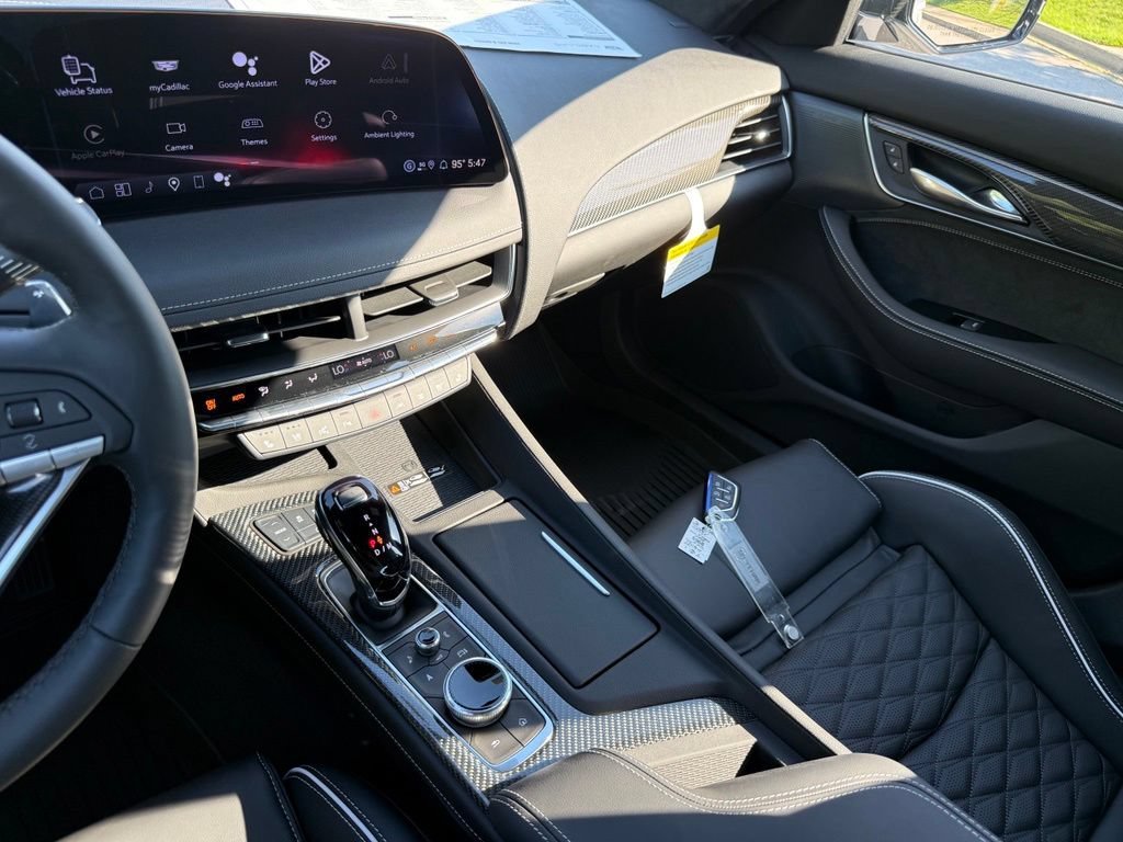 New 2026 Summit White Cadillac V-Series image 29