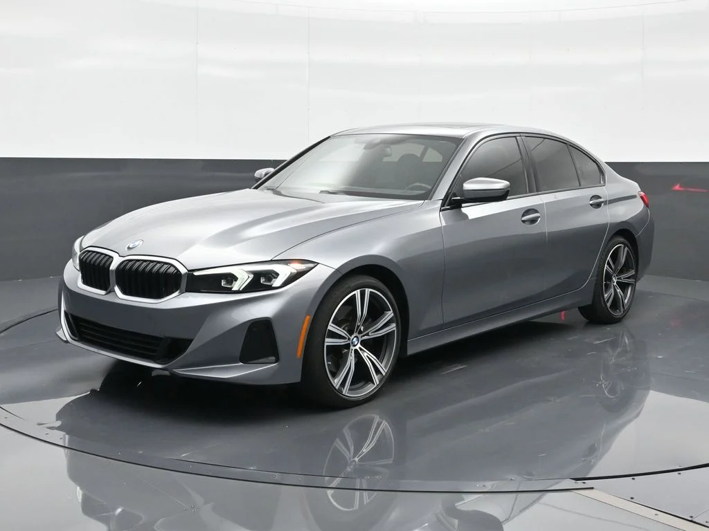 2023 BMW 3 Series 330i Sedan's photo