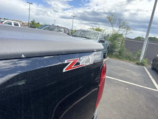 Used 2016 Black Chevrolet Z71 image 20