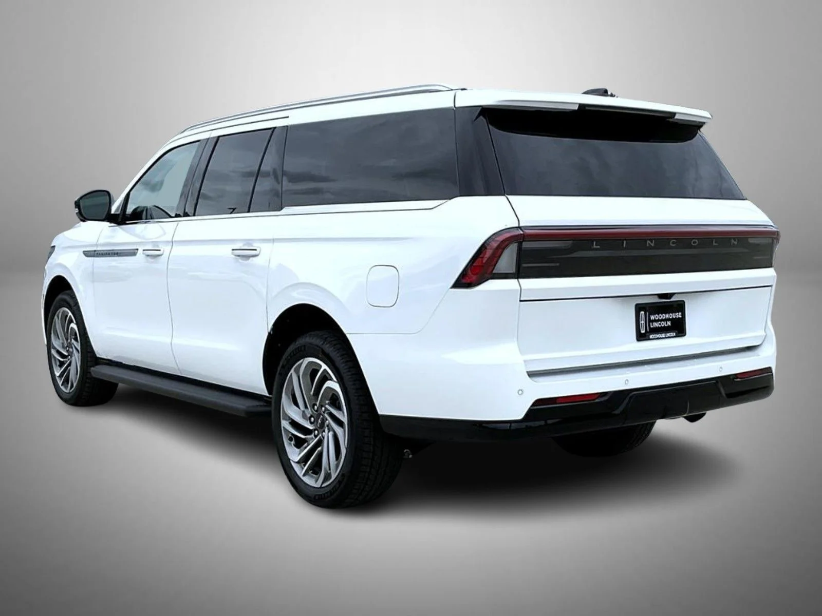 New 2026 White Lincoln Premiere image 7