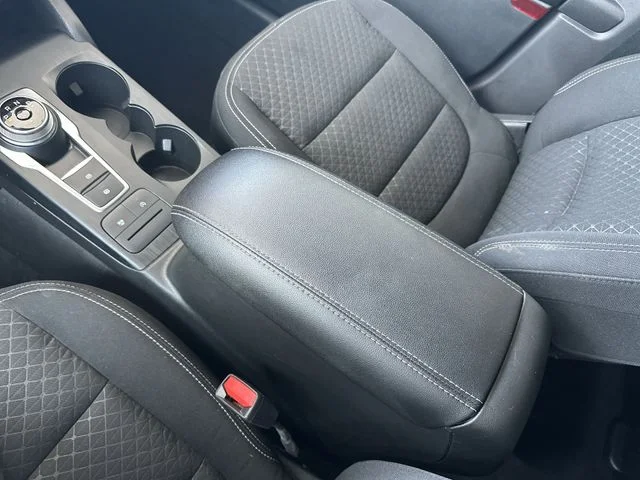 Used 2023 Gray Ford Active image 20