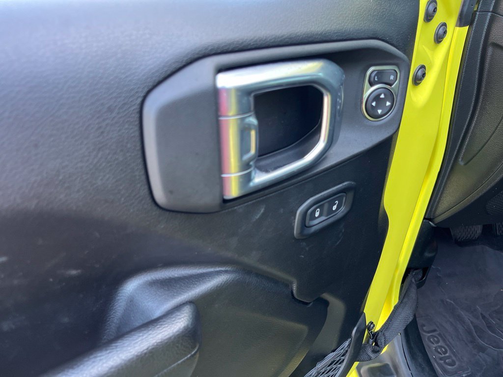 Used 2022 High Velocity Clearcoat Jeep Unlimited Willys image 25