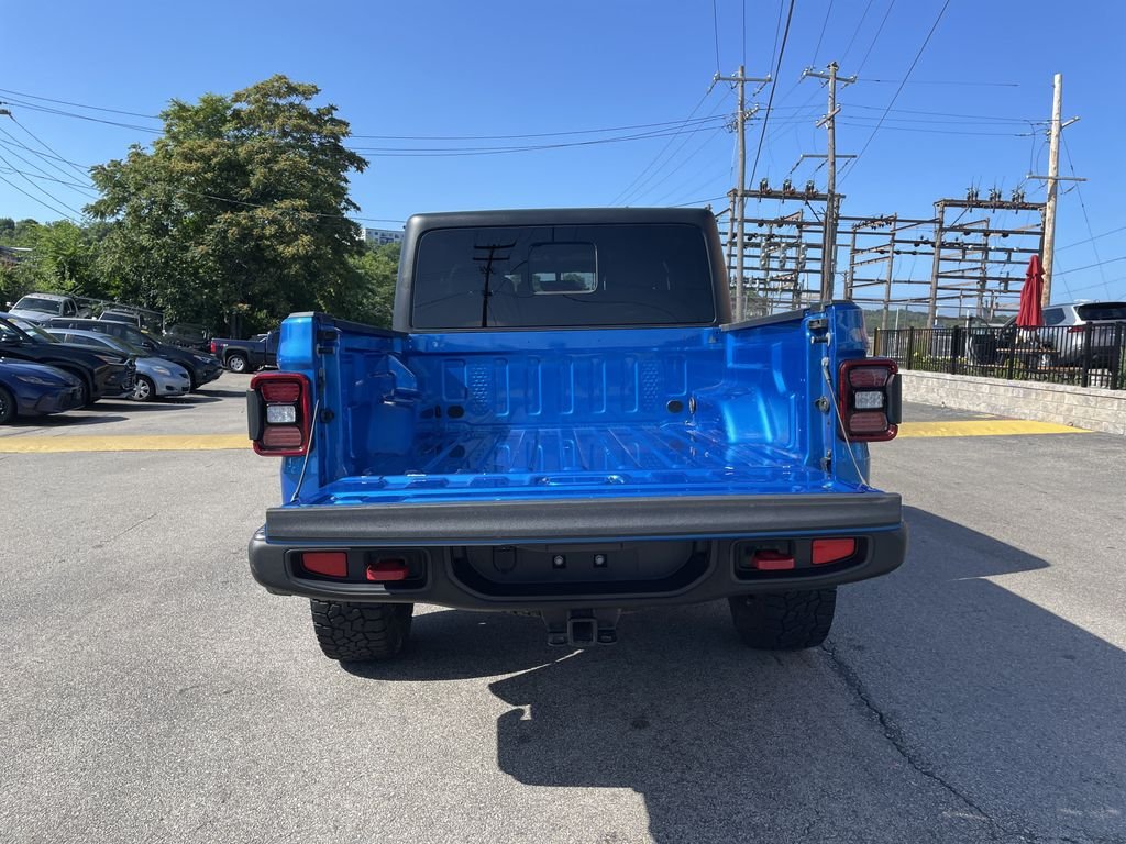 Used 2022 Blue Jeep Rubicon image 13
