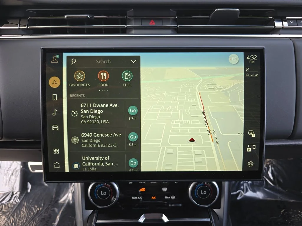 Certified Used 2023 Black Land Rover SE image 24