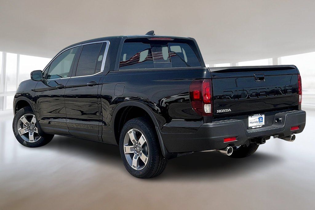 New 2026 Crystal Black Pearl Honda RTL image 3