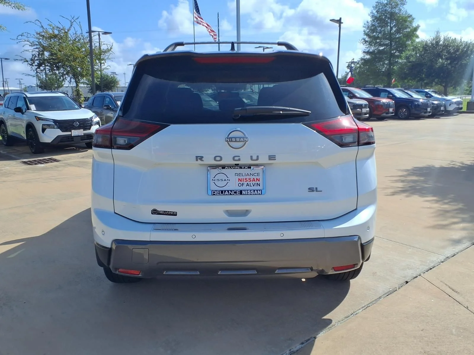 Used 2024 White Nissan SL image 6