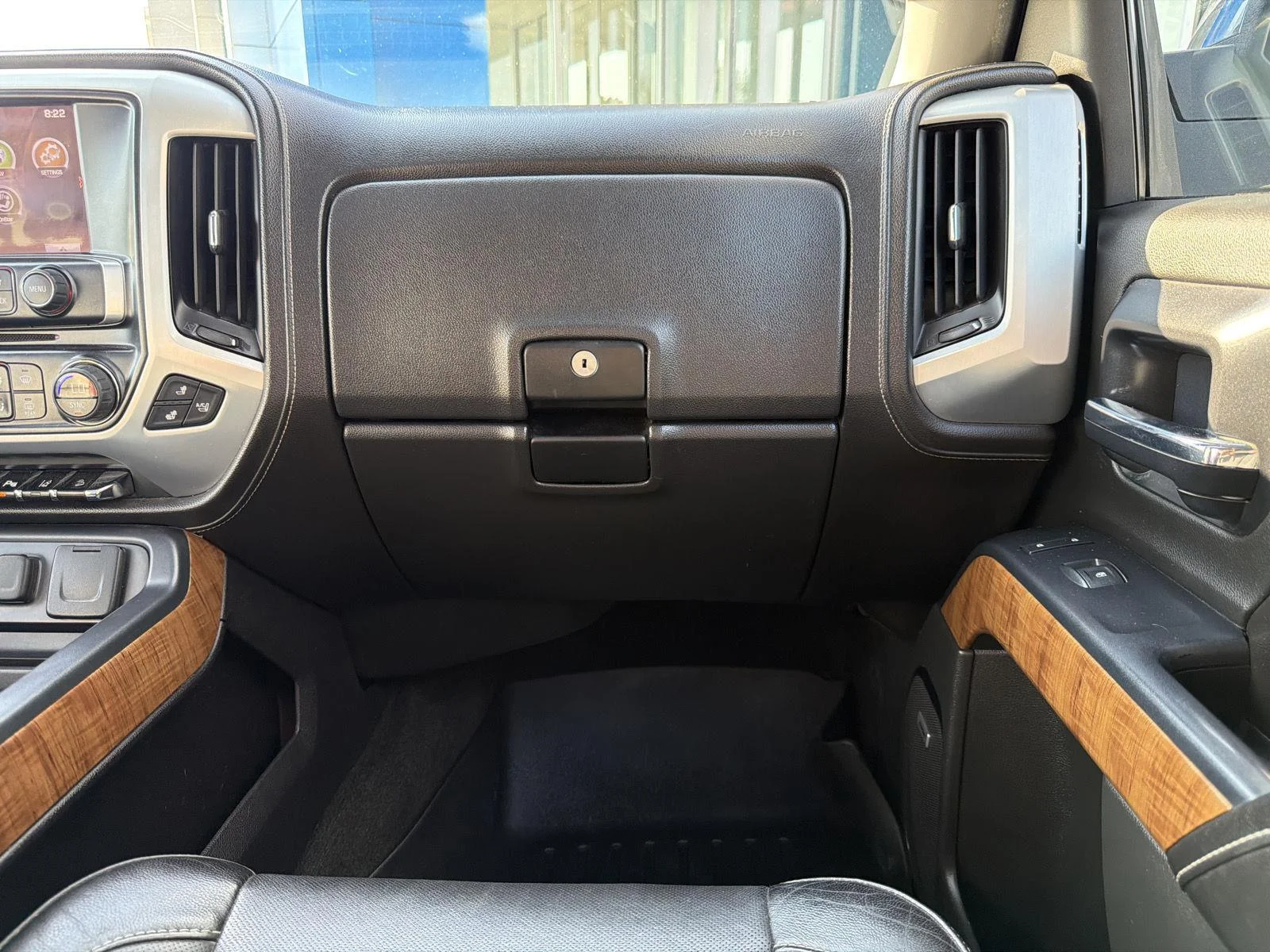 Used 2014 Onyx Black GMC SLT image 33