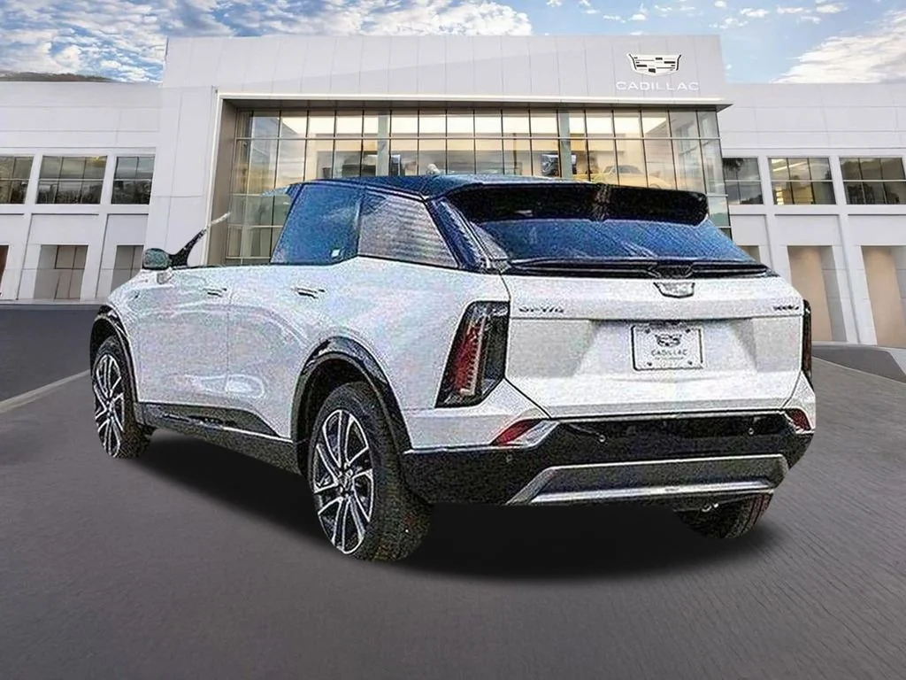 2025 Cadillac OPTIQ Sport 1 - Photo 6