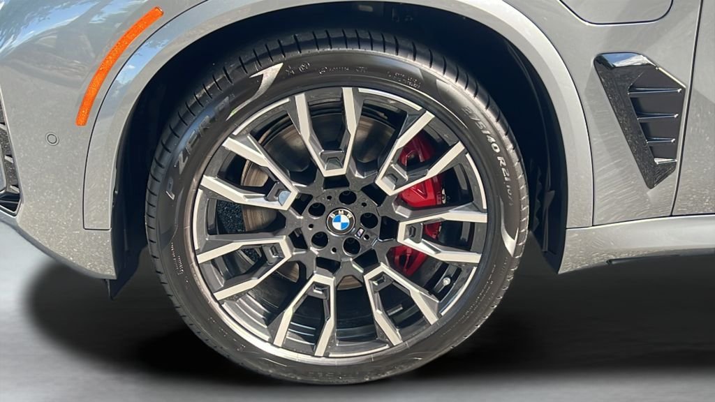 New 2026 Skyscraper Grey Metallic BMW xDrive50e image 26