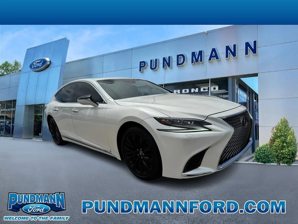 Used 2018 Ultra White Lexus 500 Base image 1