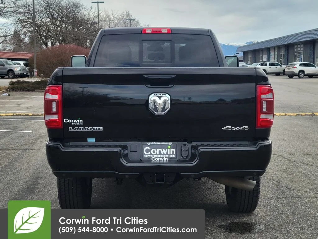 Used 2024 Diamond Black Ram Laramie image 18