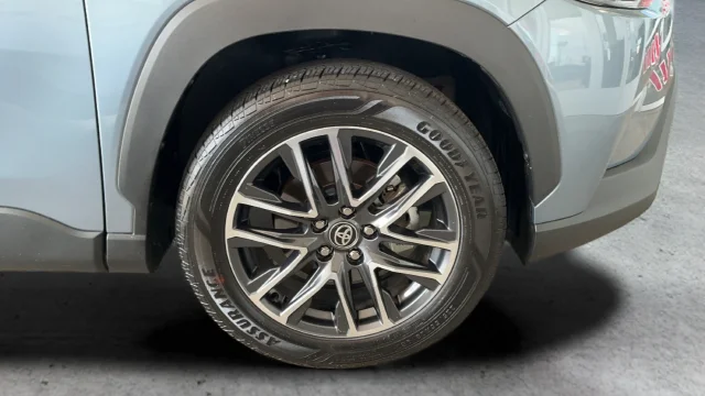 Used 2026  Toyota XLE image 26