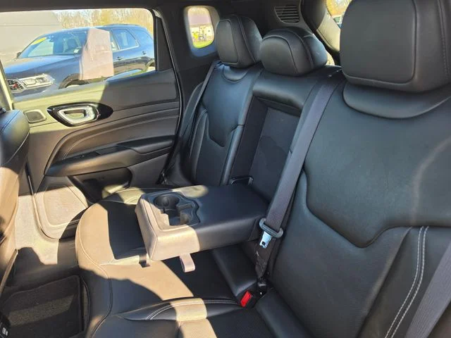 Used 2023 White Jeep Limited image 13