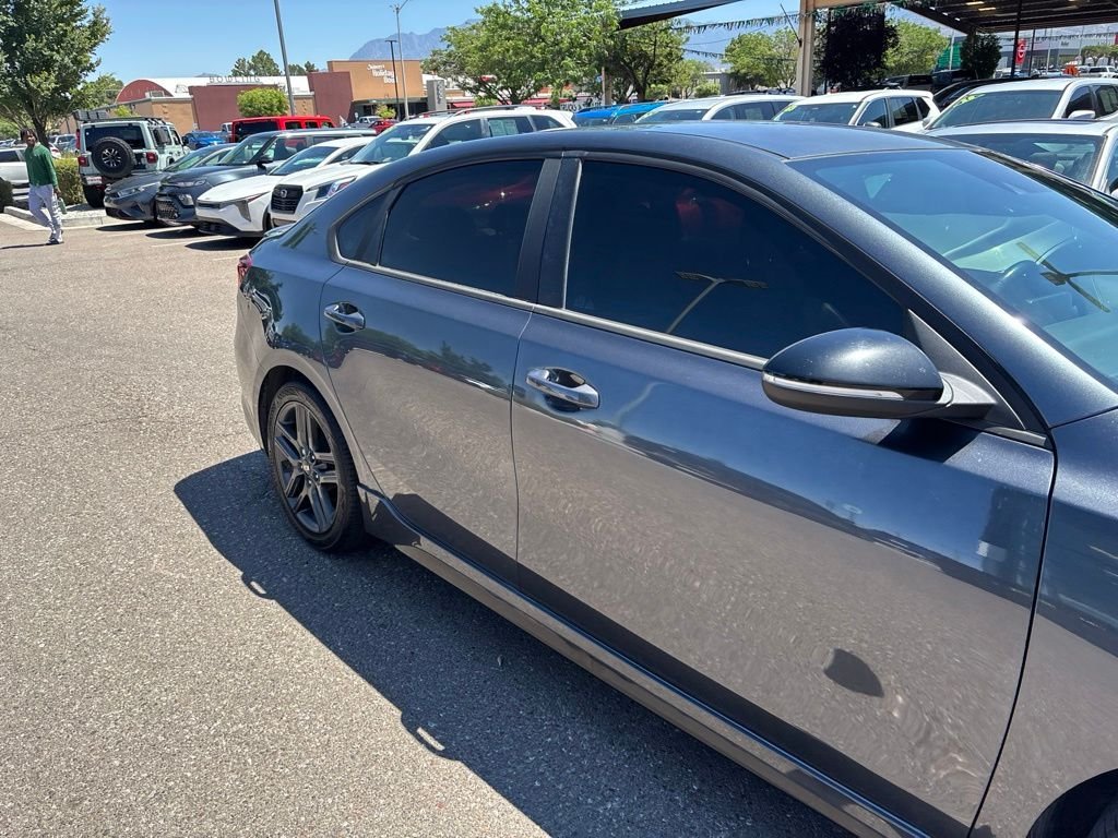 Used 2020 Gray Kia GT-Line image 8