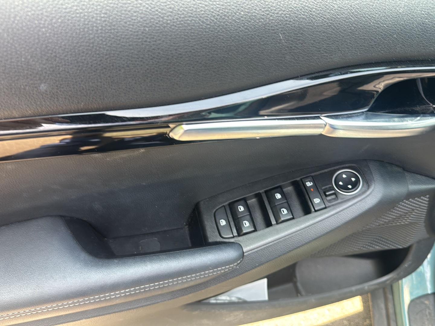 Used 2024 Pluton Blue/Fusion Black Roof Kia S image 12