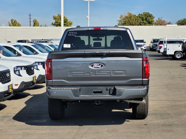 New 2026 Gray Ford XLT image 5