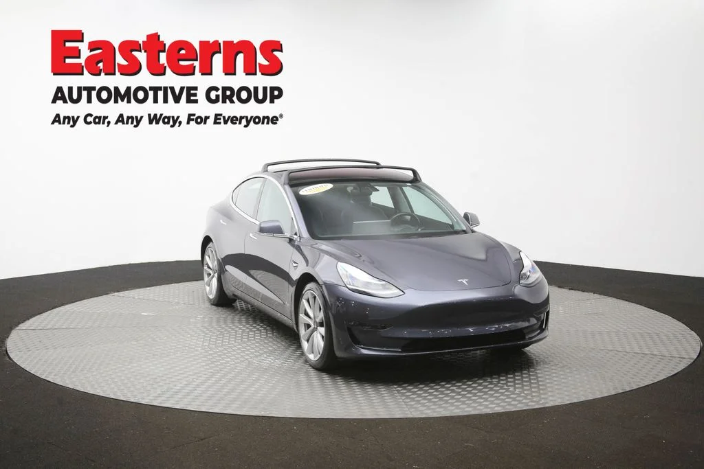 Used 2018 Gray Tesla Long Range image 44