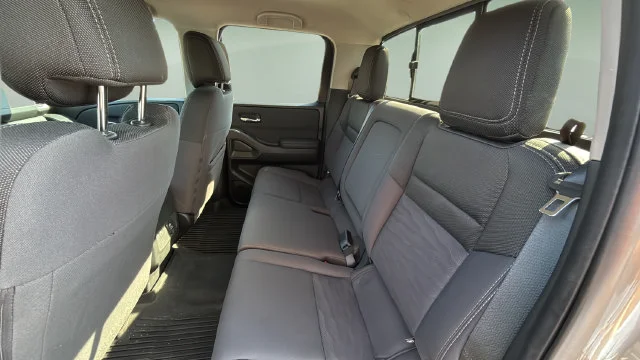 Used 2024 Gray Nissan SV image 18